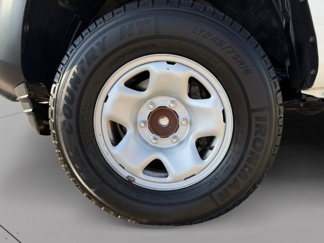 Used 2021 Toyota Tacoma SR RWD image 9
