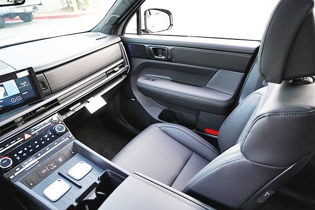 New 2026 Hyundai Santa Fe Calligraphy AWD/4WD image 28