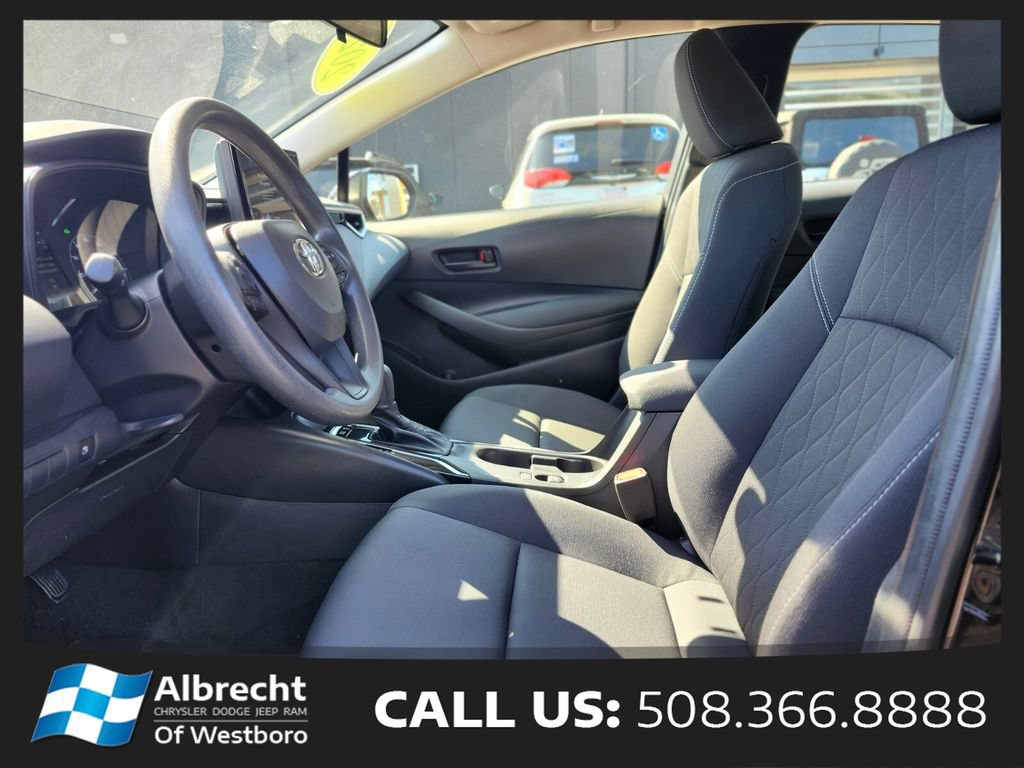 Used 2024 Toyota Corolla LE w/ LE Convenience Package AWD/4WD image 18