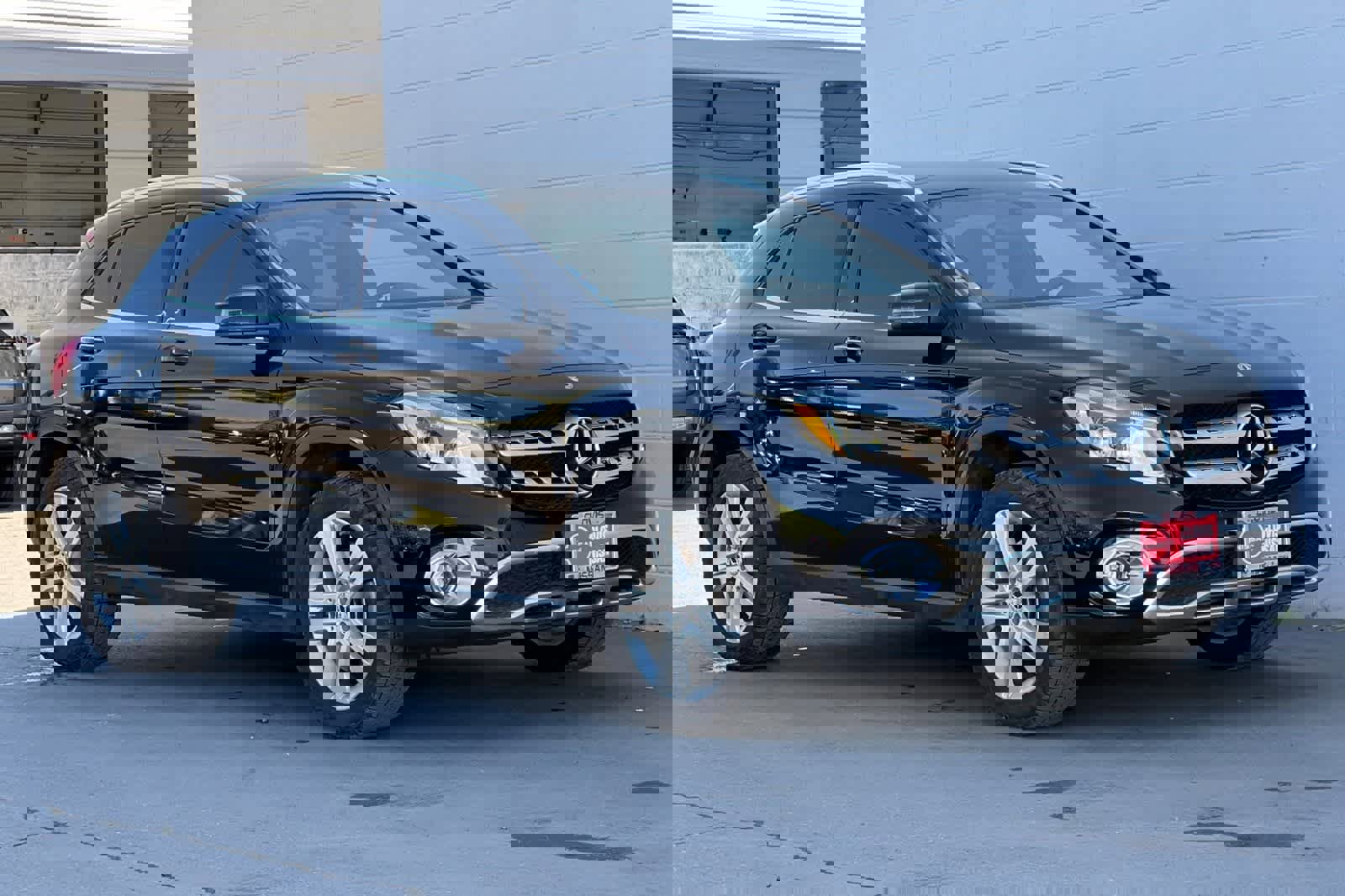 Used 2019 Mercedes-Benz GLA 250 4MATIC image 10