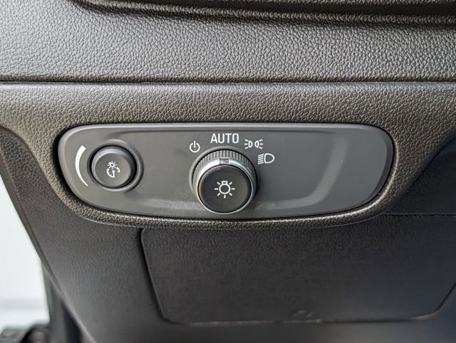 Used 2023 Chevrolet Bolt LT w/ Infotainment Package image 22