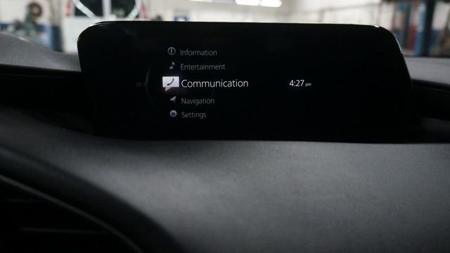 Used 2023 MAZDA MAZDA3 s image 15