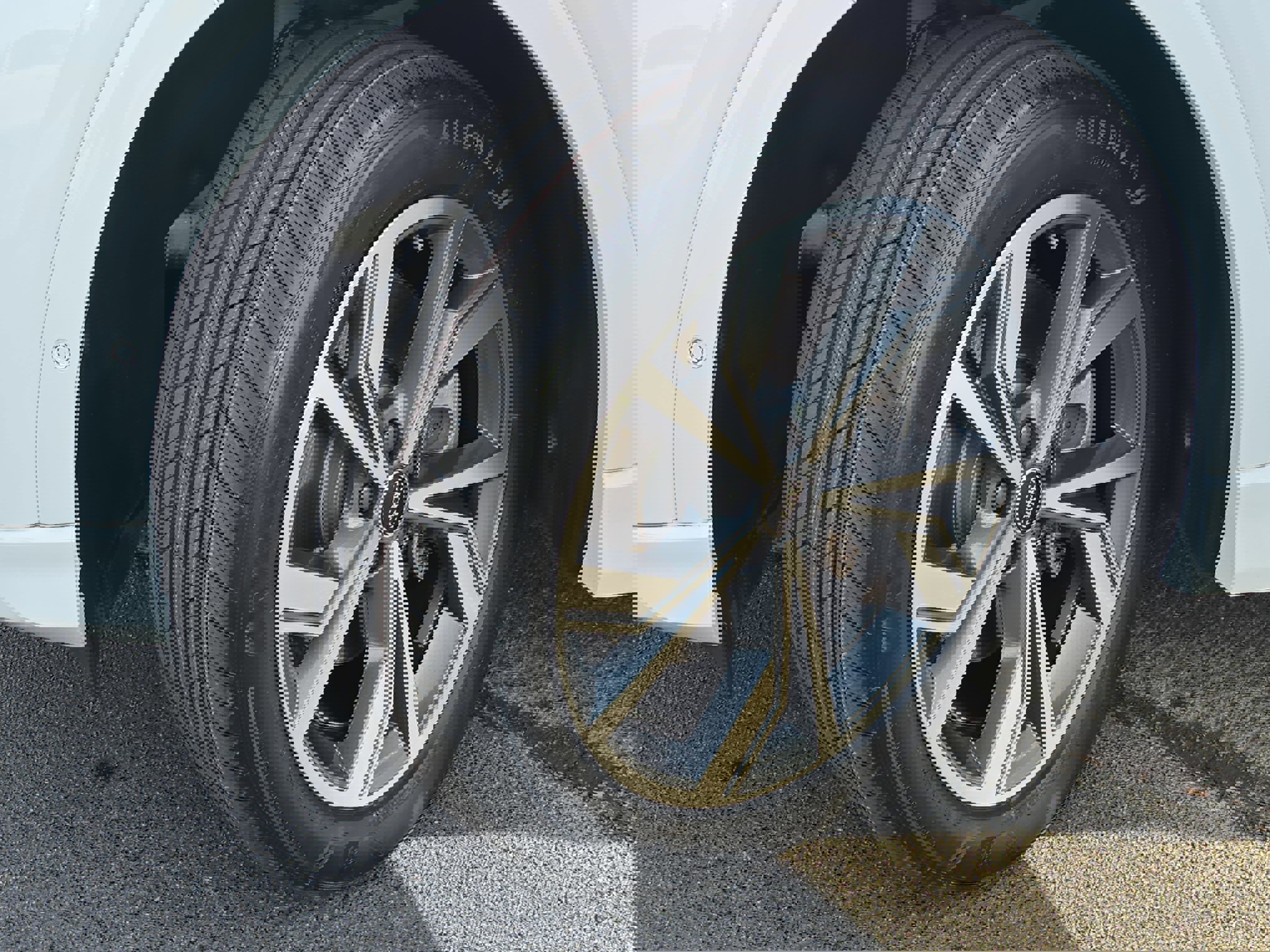 Used 2023 Audi Q4 e-tron Prestige w/ Black Optic Package image 32