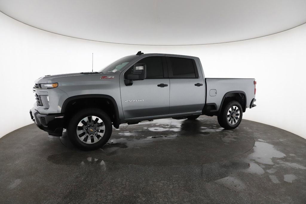 Used 2026 Chevrolet Silverado 2500 Custom w/ Custom Value Package image 6