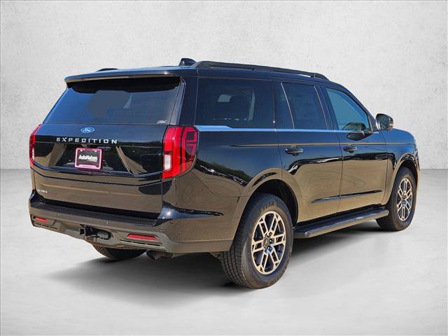 New 2026 Ford Expedition Active RWD image 2