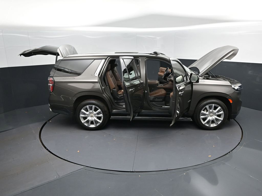 Used 2021 Chevrolet Tahoe High Country w/ Premium Package image 52