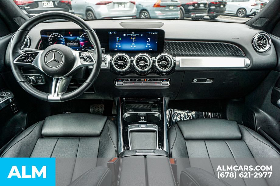 Used 2024 Mercedes-Benz GLB 250 image 24
