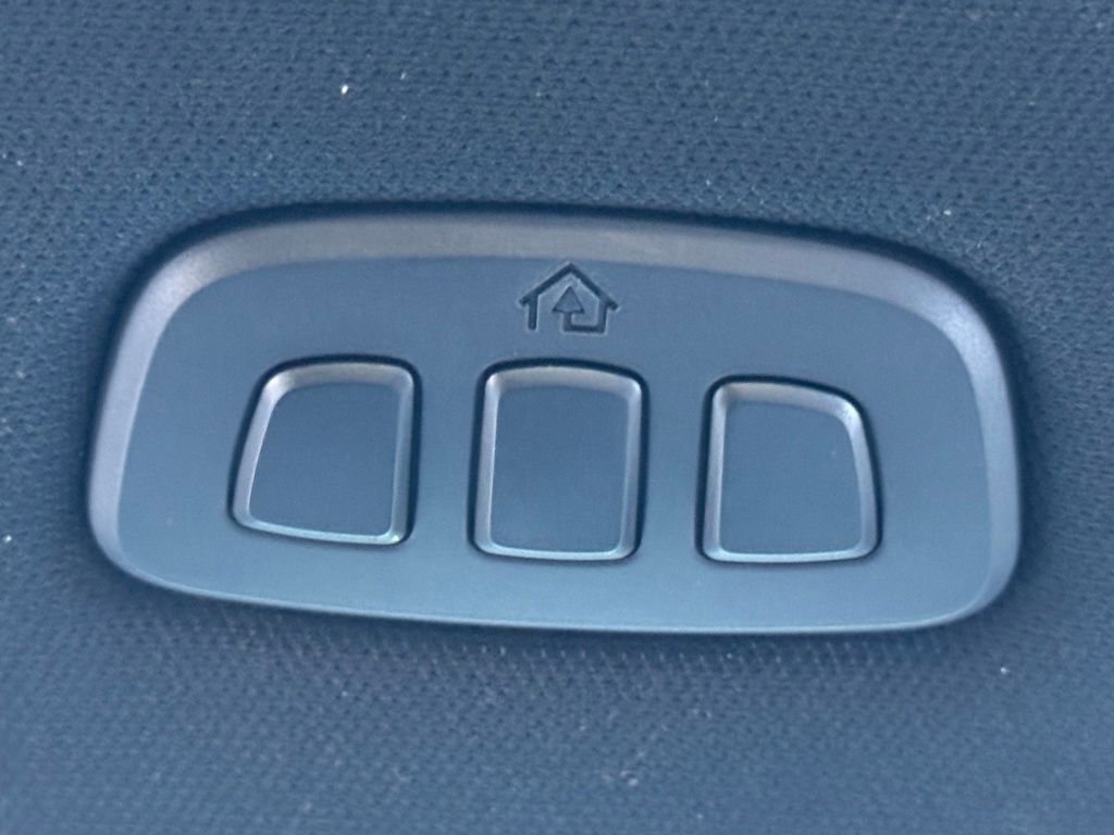 Used 2021 Ford Explorer ST w/ Equipment Group 401A image 26