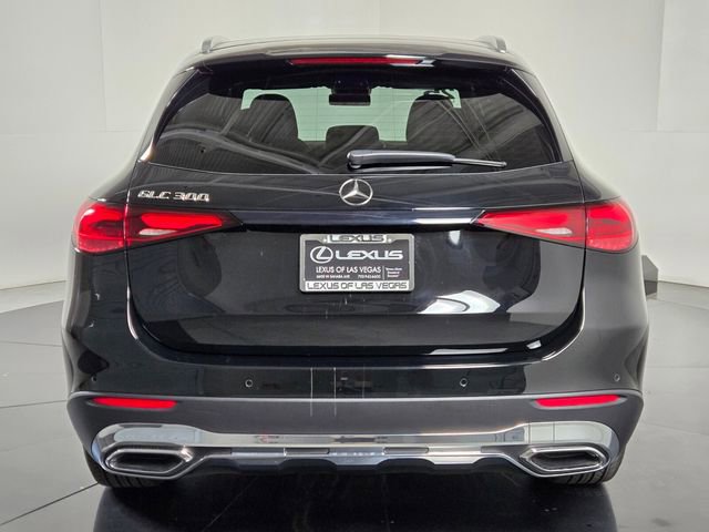 Used 2025 Mercedes-Benz GLC 300 image 5