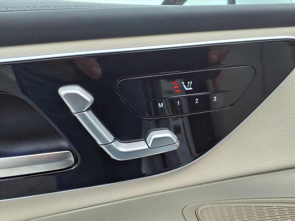 Used 2024 Mercedes-Benz GLC 300 GLC 300 image 20