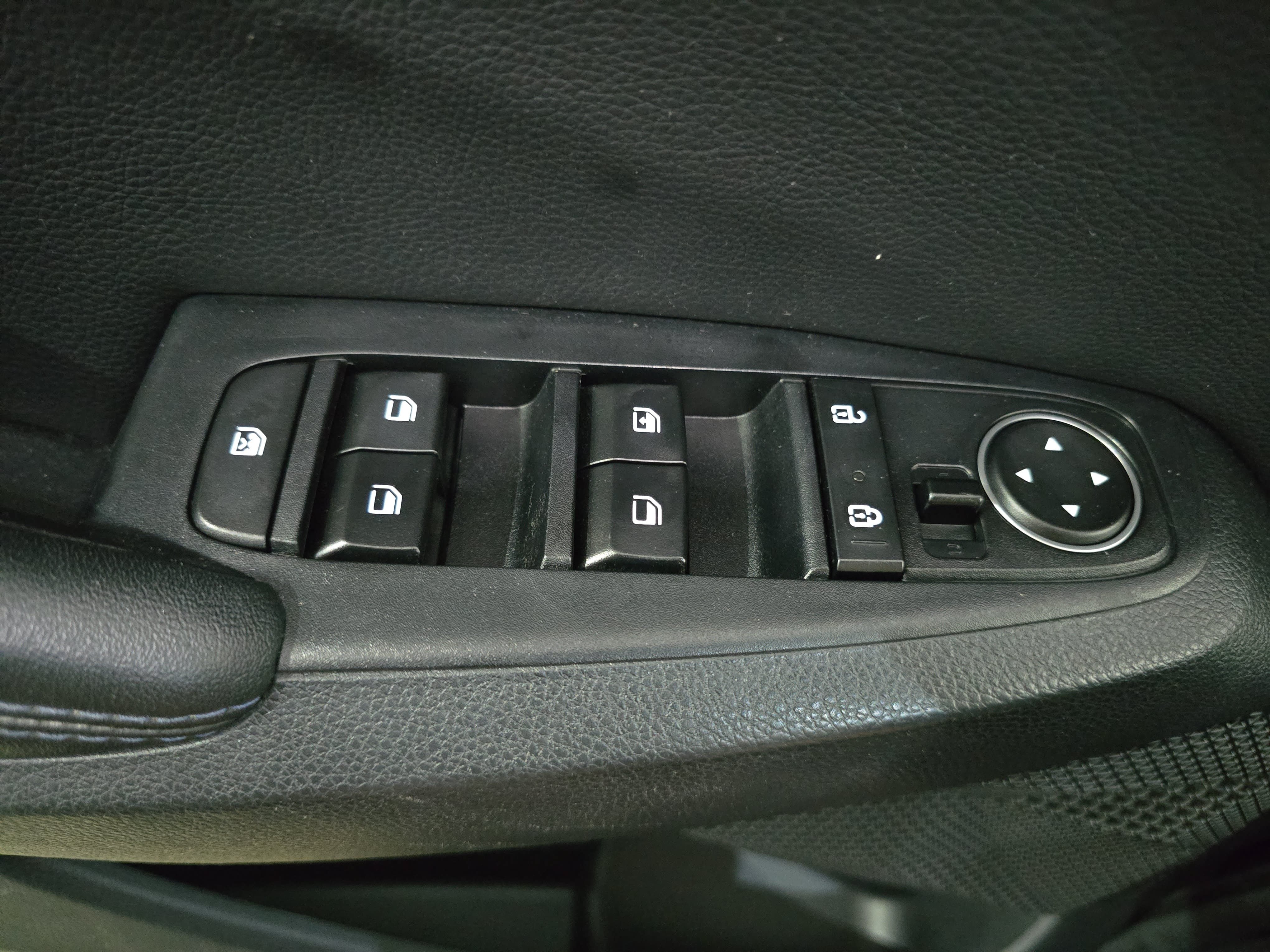 Used 2023 Kia Seltos Nightfall Edition AWD/4WD image 25