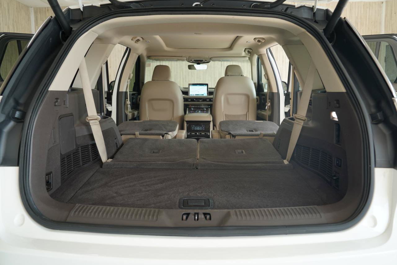 Used 2021 Lincoln Aviator Reserve w/ Elements Package Plus RWD image 42