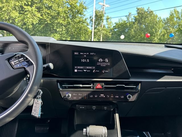 Used 2026 Kia Niro LX FWD image 22