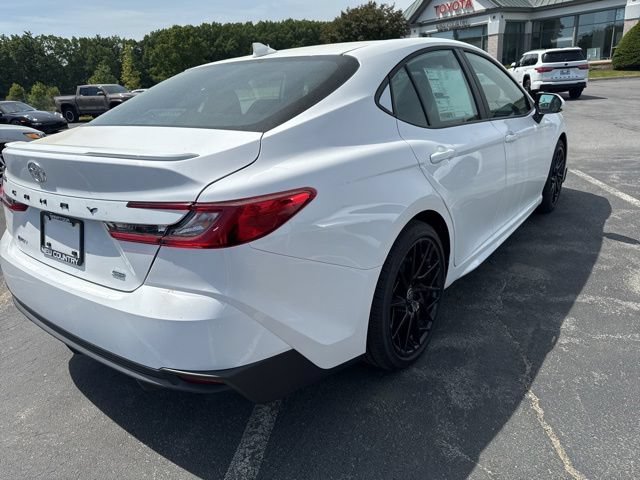New 2026 Toyota Camry SE FWD image 4