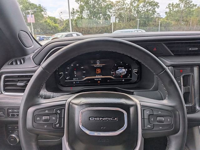 Used 2024 GMC Yukon XL Denali AWD/4WD image 30