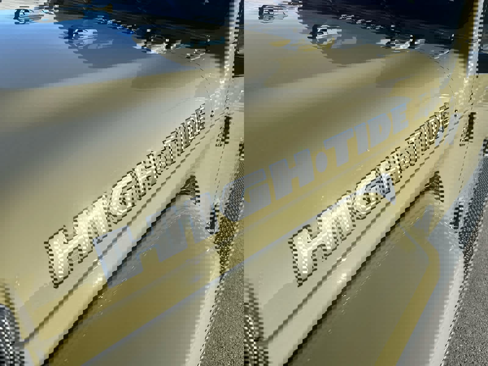 New 2025 Jeep Gladiator Sport image 5