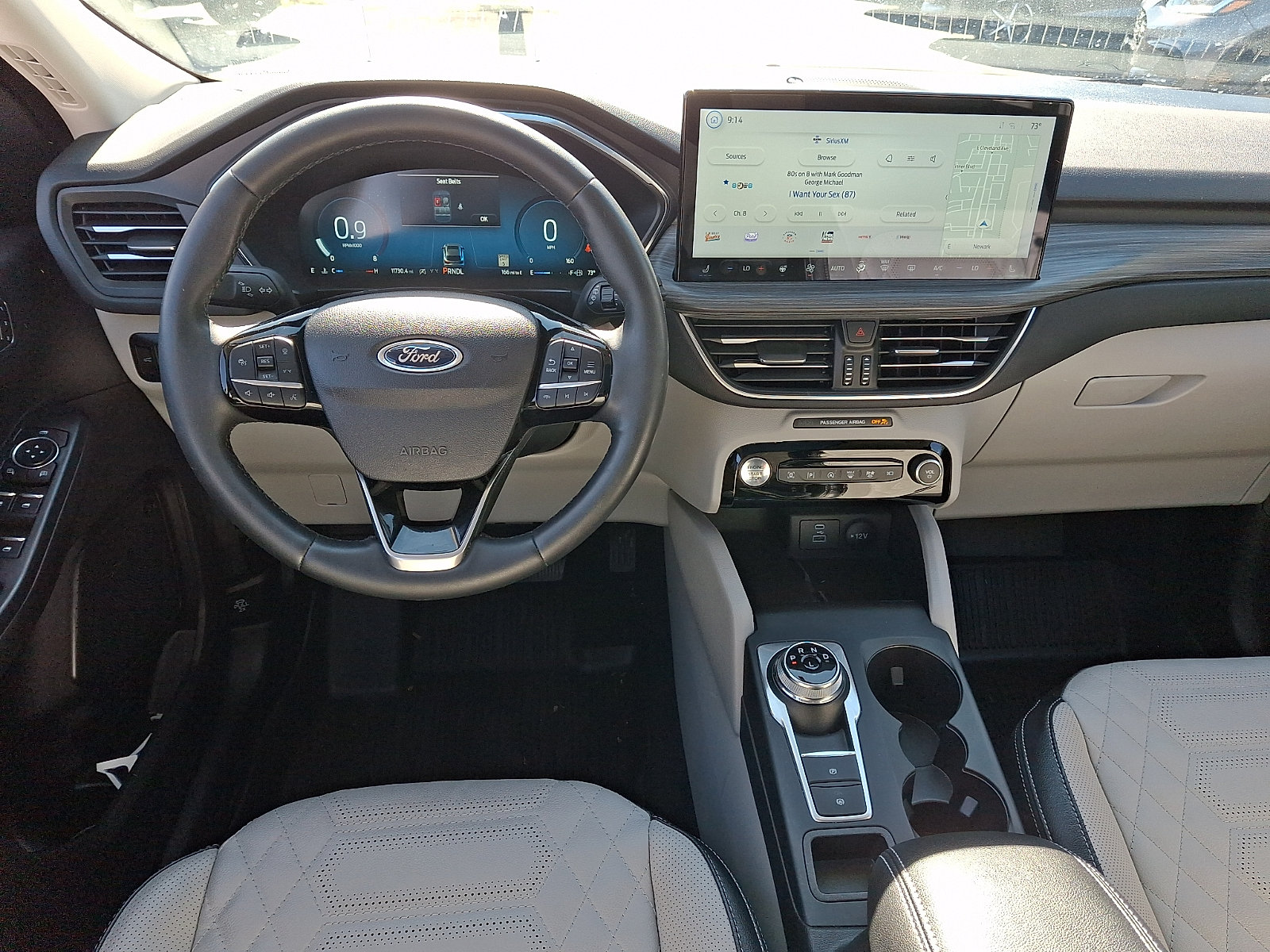 Used 2023 Ford Escape Platinum w/ Premium Technology Package AWD/4WD image 10