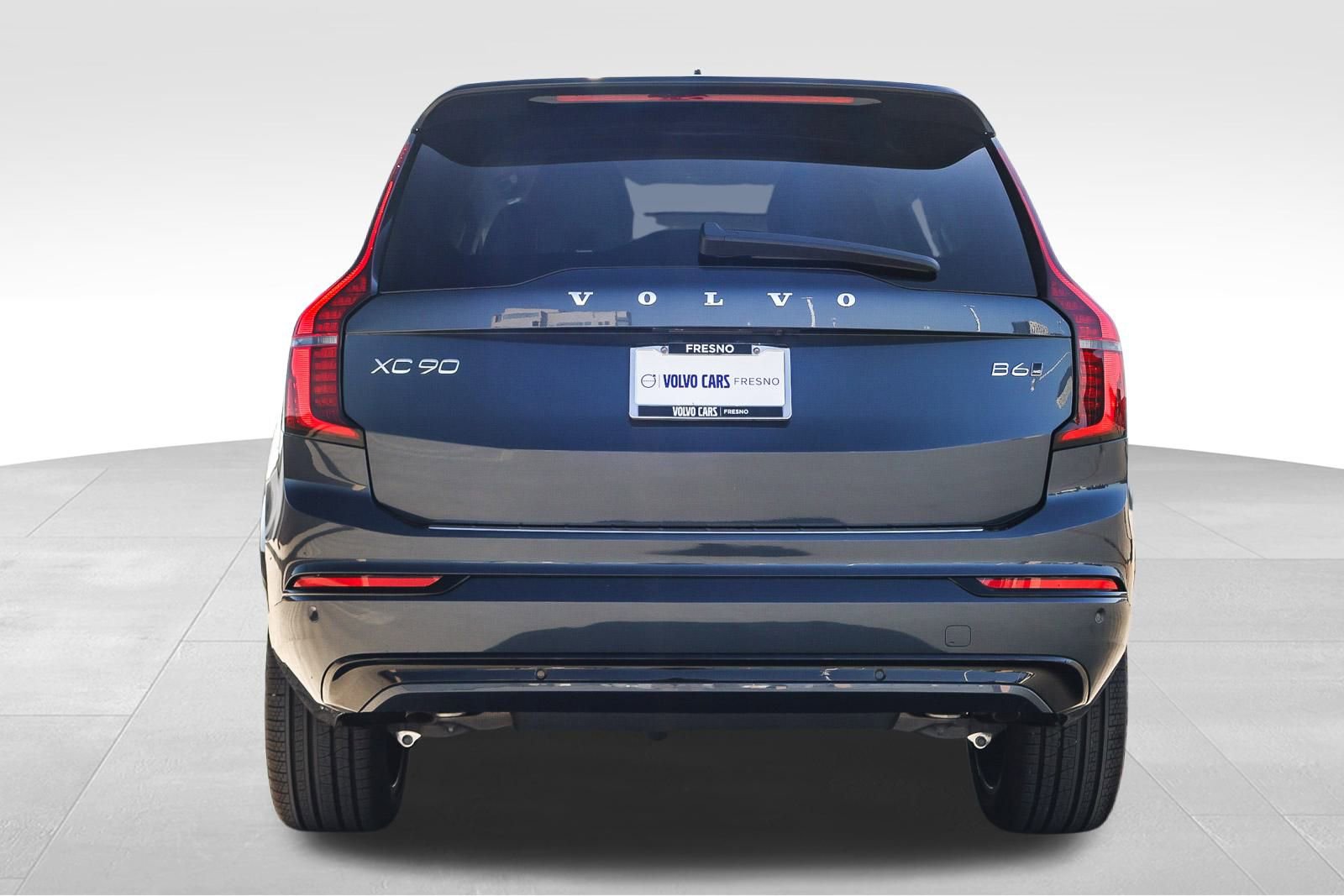 New 2026 Volvo XC90 B6 Ultra w/ Protection Package image 6