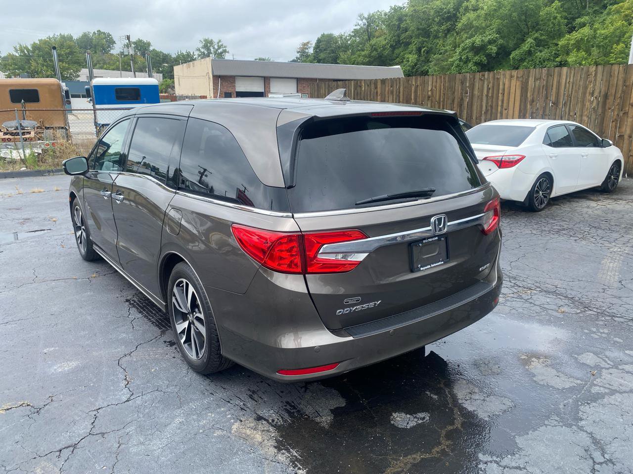 Used 2019 Honda Odyssey Elite image 7