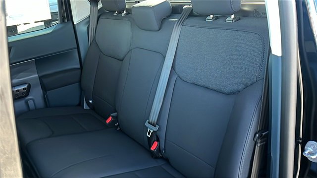 New 2025 Ford Maverick XL image 19