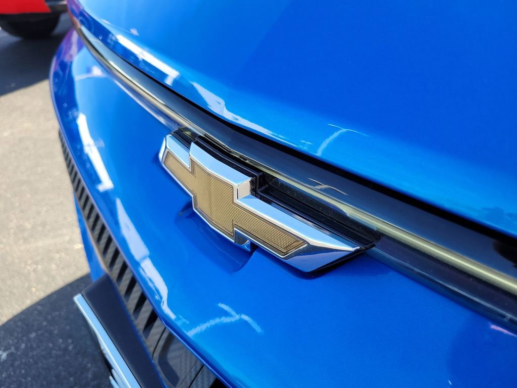 New 2026 Chevrolet Equinox EV LT image 30