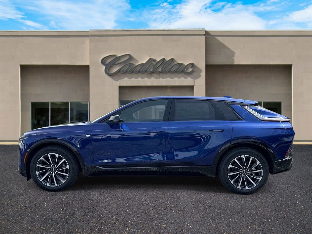 New 2026 Cadillac Lyriq Sport RWD image 6