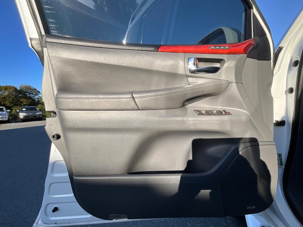 Used 2010 Lexus LX 570 200 SERIES image 13