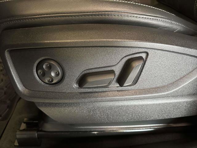 Used 2023 Audi Q5 2.0T Premium w/ Convenience Package image 18