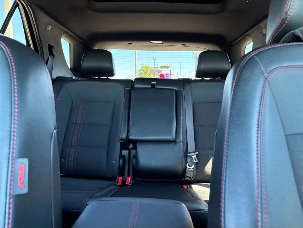 Used 2024 Chevrolet Equinox RS FWD image 28