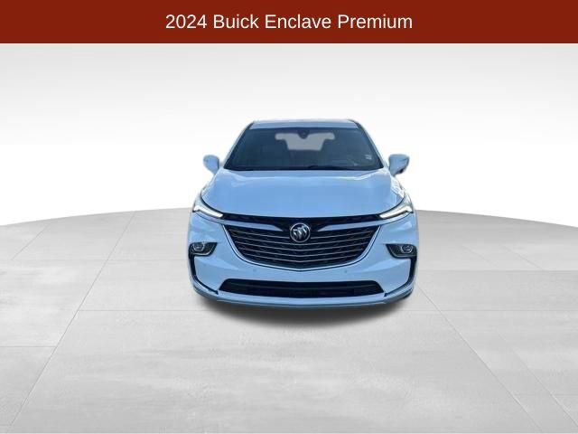 Used 2024 Buick Enclave Premium FWD image 2