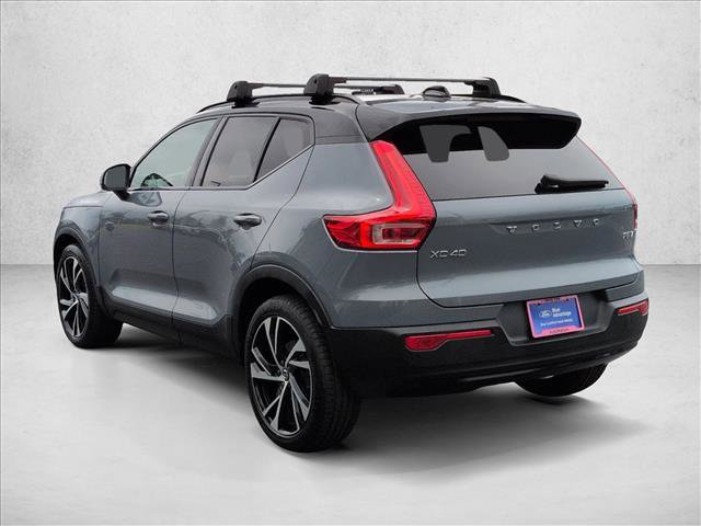Used 2021 Volvo XC40 T5 R-Design w/ Climate Package image 8