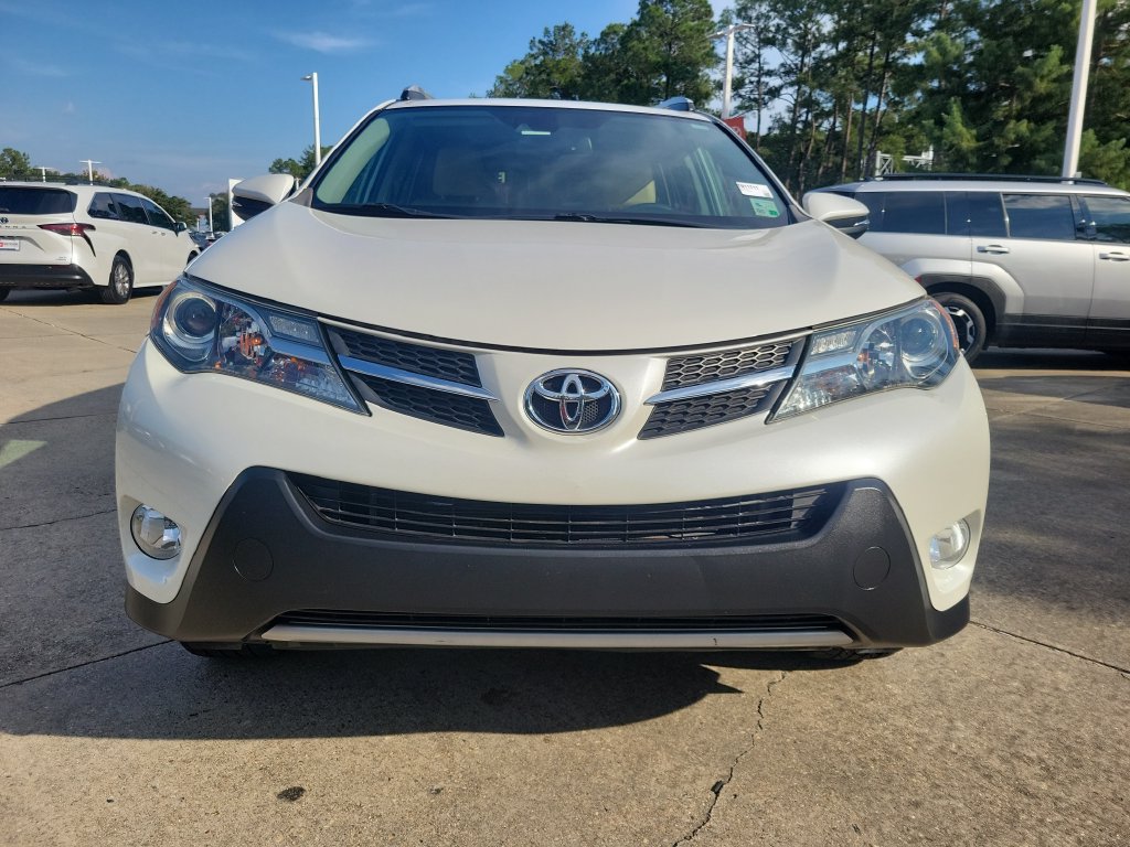 Used 2015 Toyota RAV4 Limited w/ Technology Package FWD image 7