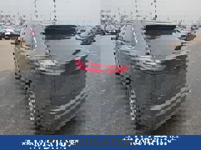 Used 2023 Ford Edge SEL w/ Convenience Package image 5