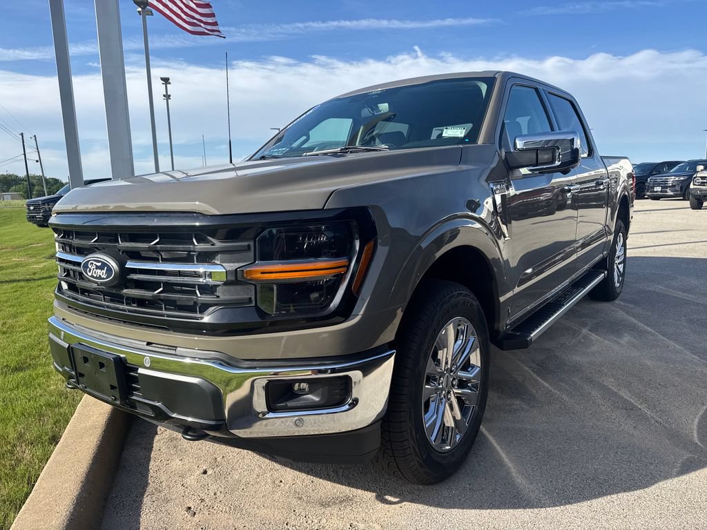 New 2026 Ford F150 XLT w/ Equipment Group 302A MID