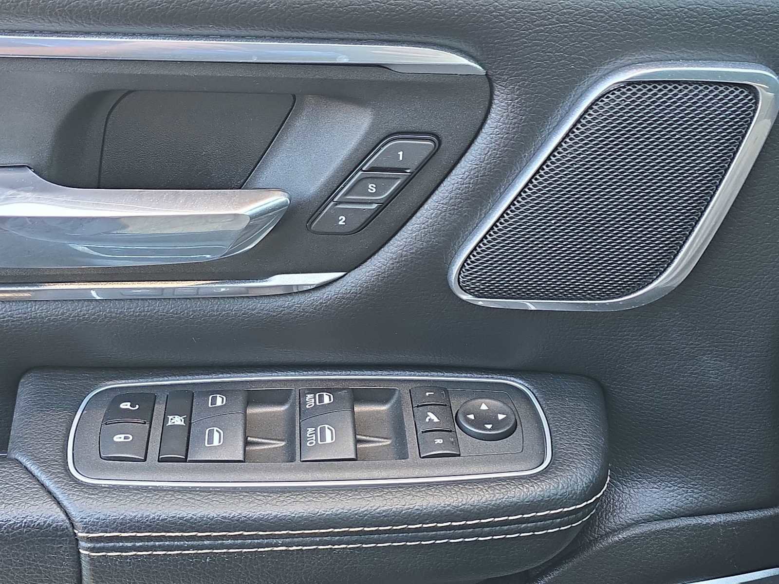 Used 2023 RAM 1500 Laramie image 29