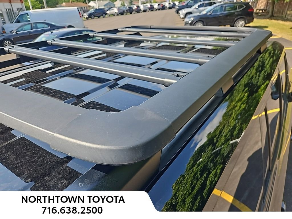 Used 2024 Lexus GX 550 image 11
