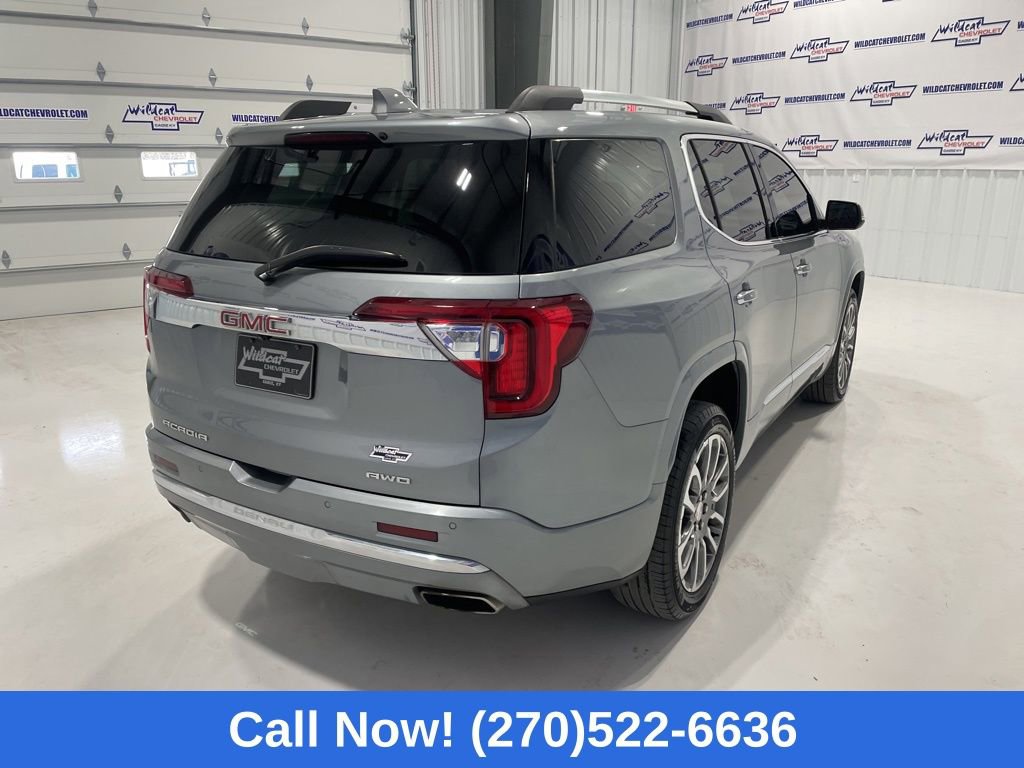Used 2023 GMC Acadia Denali image 8