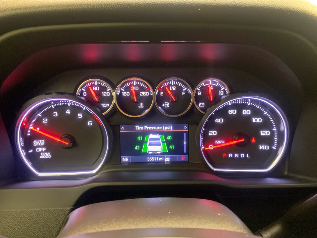 Used 2022 Chevrolet Silverado 1500 LT AWD/4WD image 12