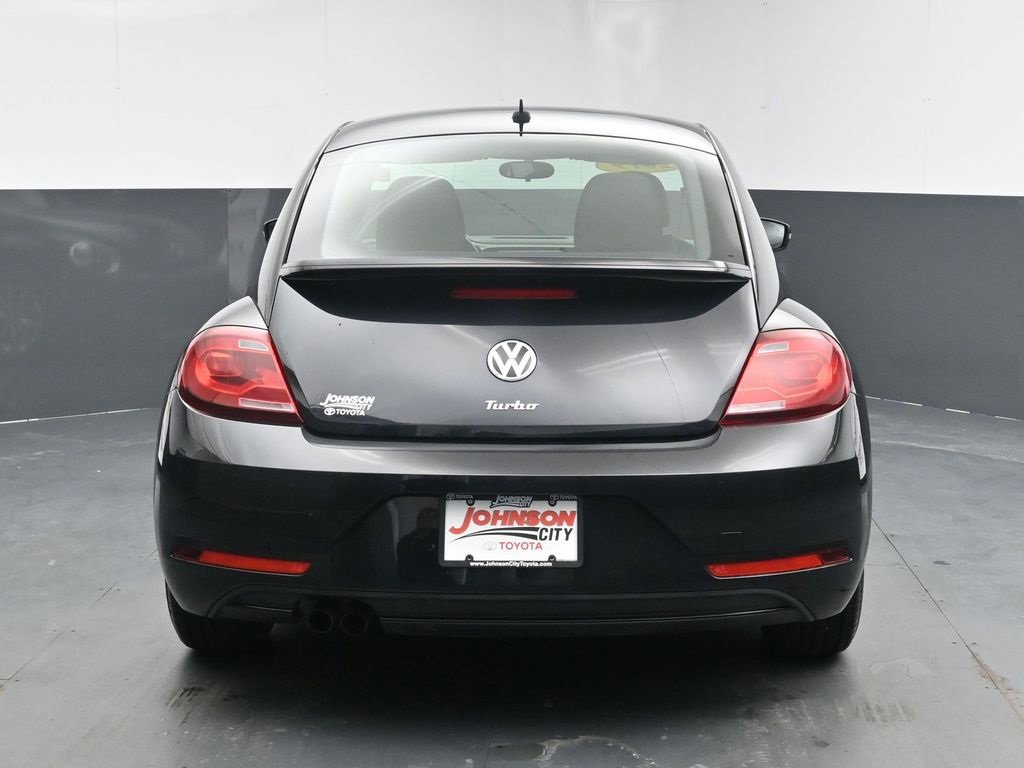 Used 2019 Volkswagen Beetle 2.0T S image 8