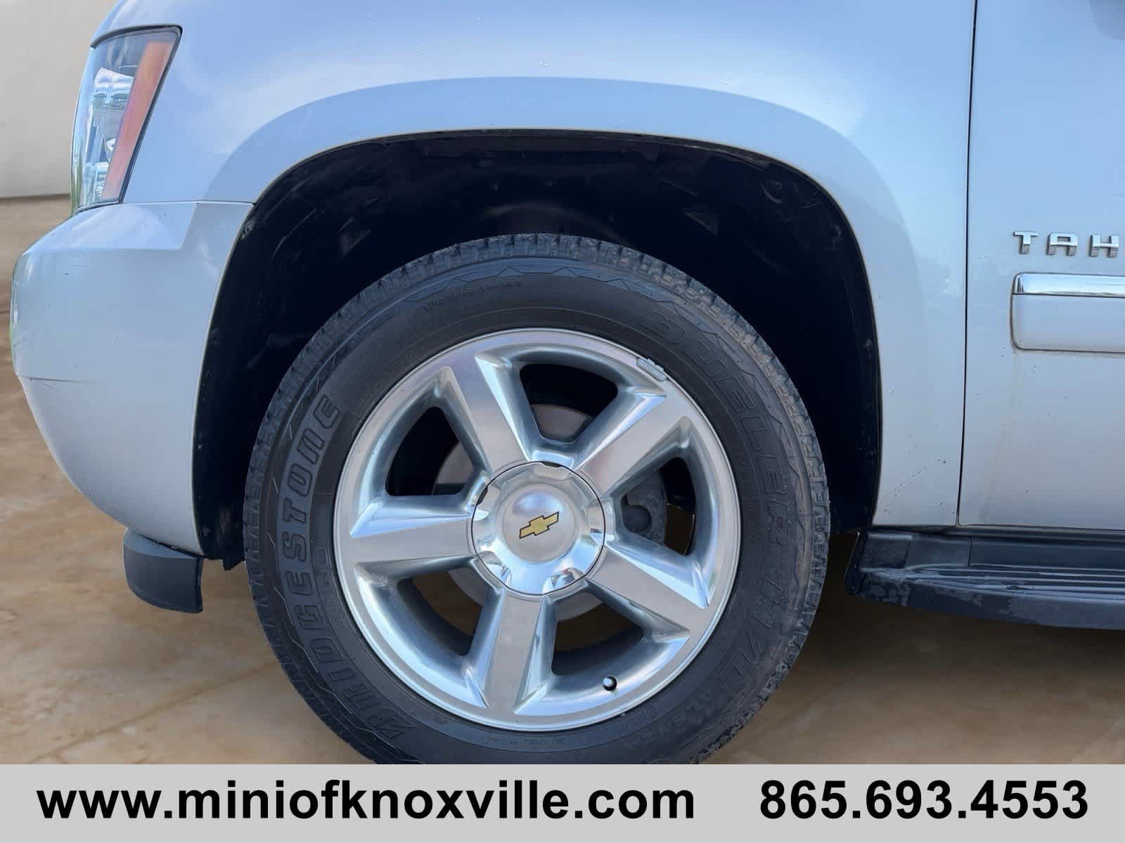 Used 2013 Chevrolet Tahoe LTZ AWD/4WD image 9
