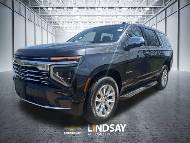 Used 2025 Chevrolet Tahoe Premier AWD/4WD image 2