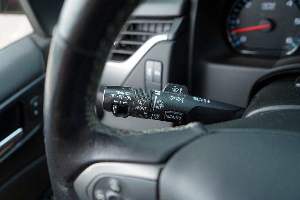 Used 2018 Chevrolet Tahoe LS RWD image 32