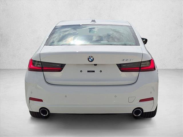 Used 2024 BMW 330i Sedan w/ Convenience Package RWD image 7