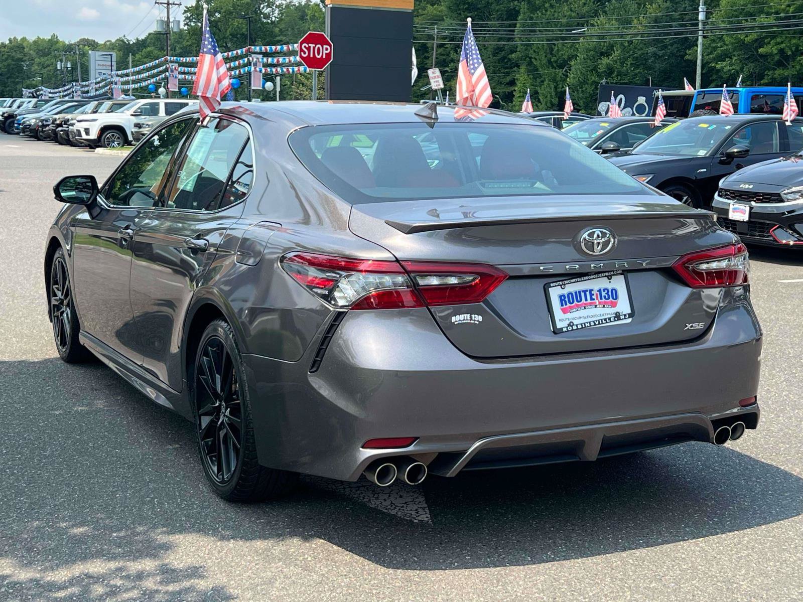 Used 2021 Toyota Camry XSE AWD/4WD image 3