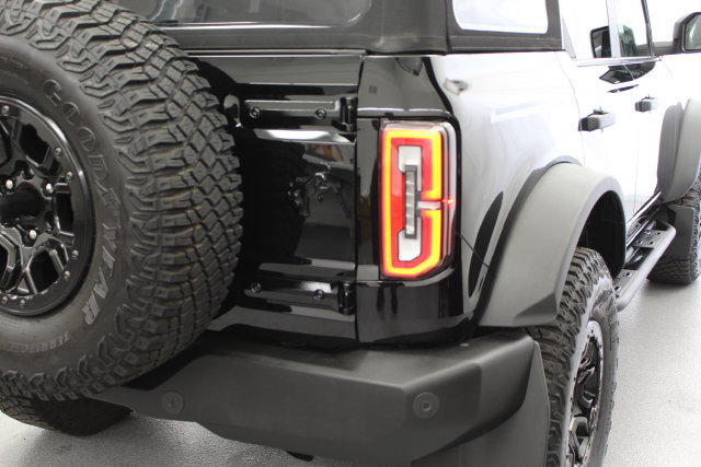 Used 2023 Ford Bronco Wildtrak AWD/4WD image 10
