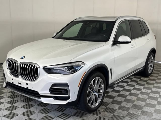 Used 2023 BMW X5 sDrive40i w/ Premium Package RWD video 2