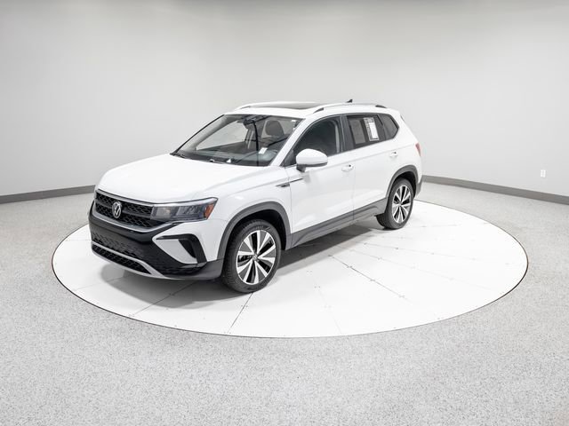 Used 2023 Volkswagen Taos SE w/ Panoramic Sunroof Package image 36