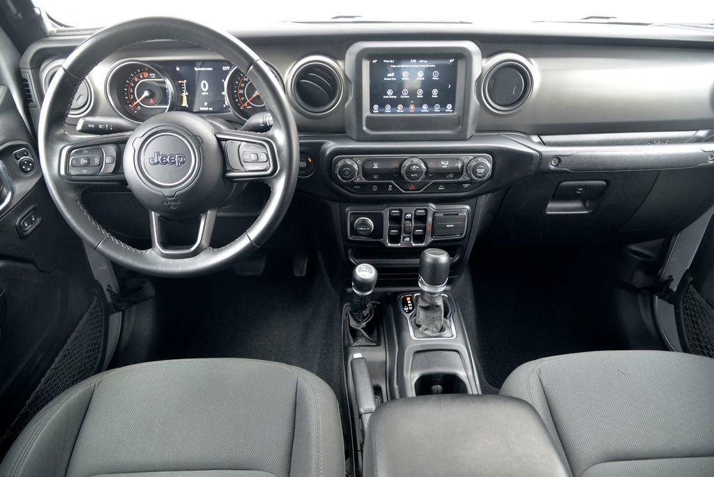 Used 2022 Jeep Gladiator Sport AWD/4WD image 17