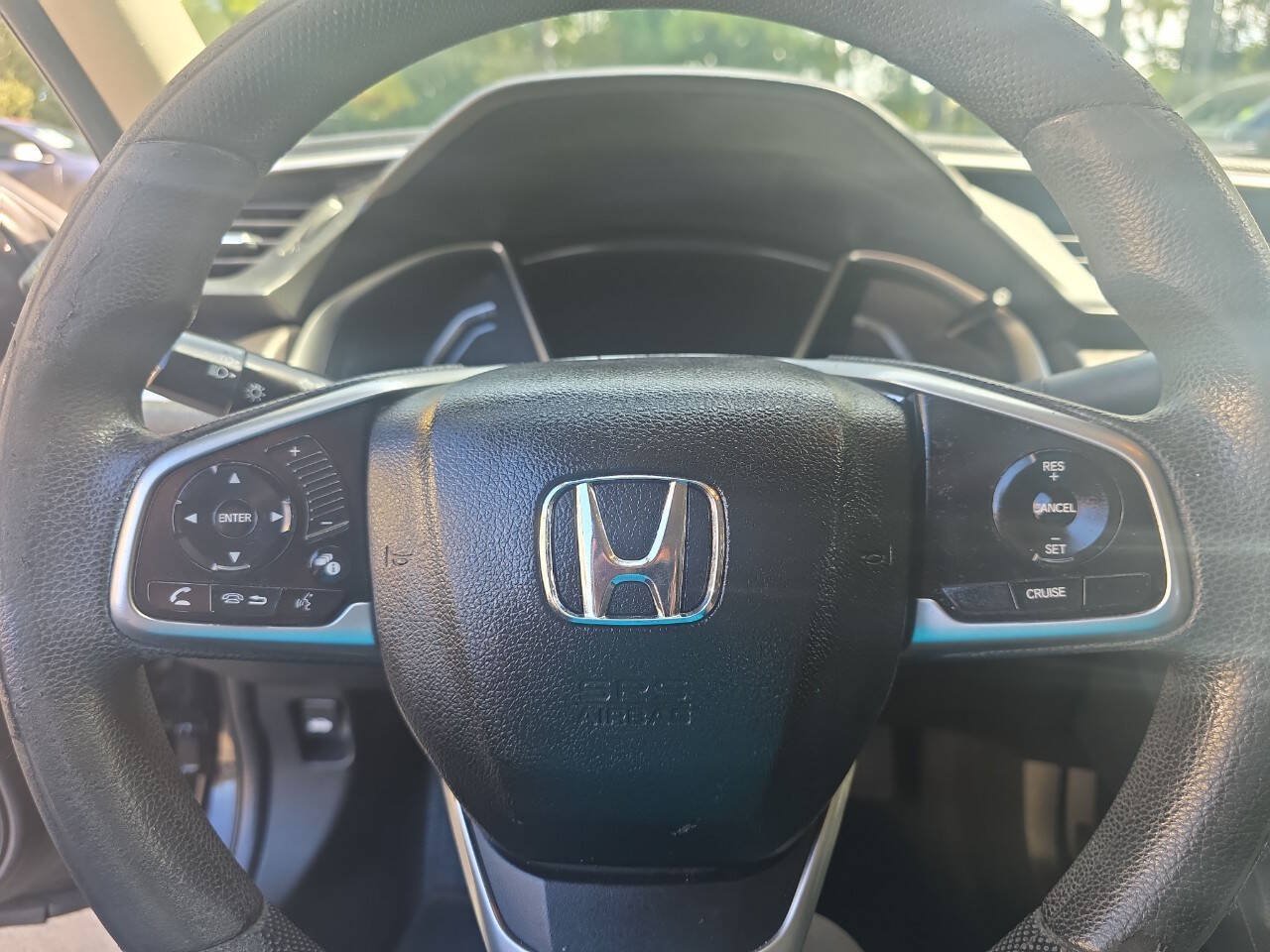 Used 2018 Honda Civic EX image 9