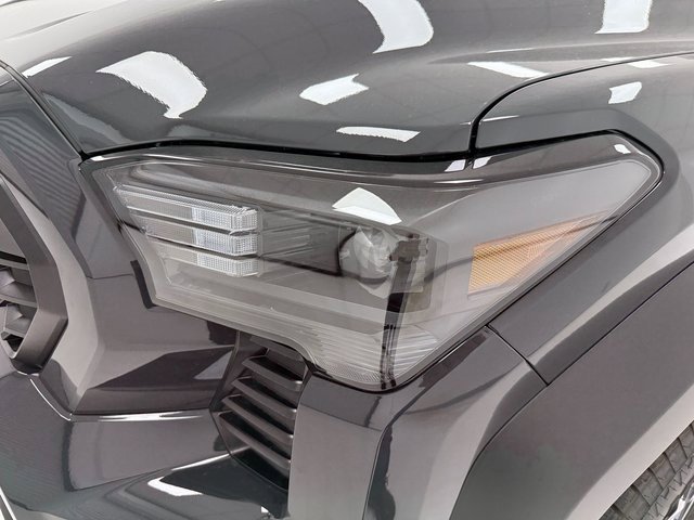 New 2025 Toyota Tacoma TRD Off-Road image 6